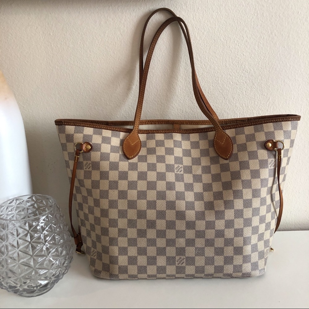 SOLD Louis Vuitton Damier Azur Neverfull MM